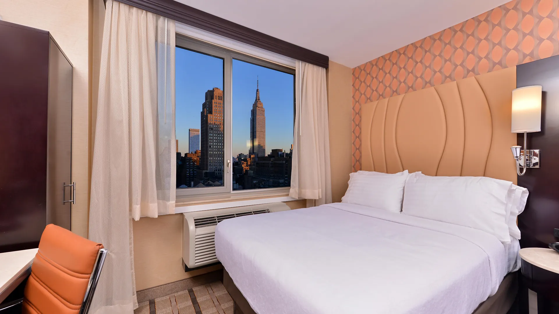 Hotel Holiday Inn New York City - Times Square By Ihg