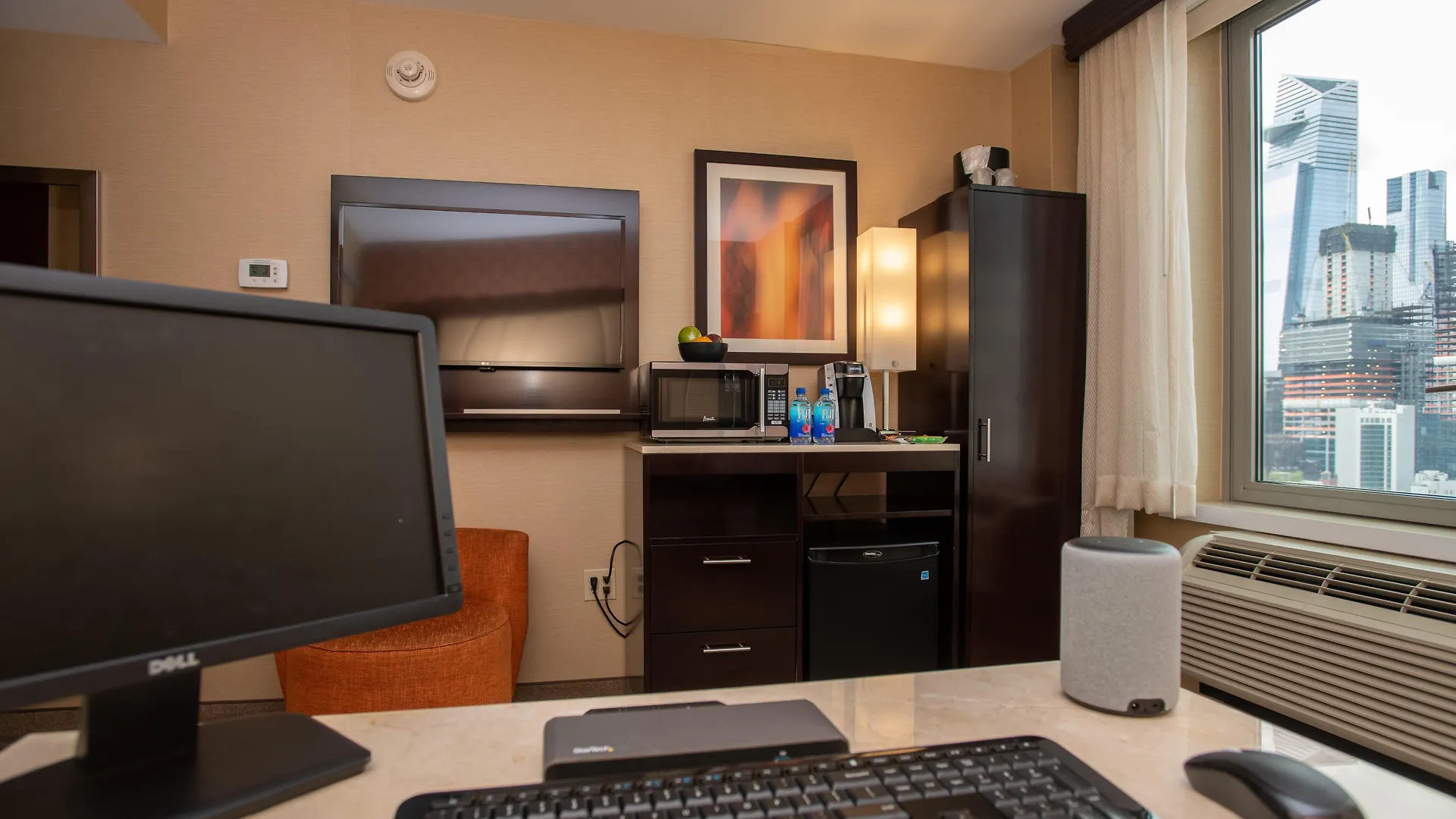 Holiday Inn New York City - Times Square By Ihg 3*,